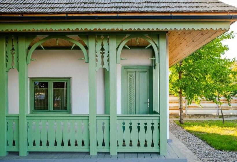 اتاق سوپریور, Dimineți în Cerdac