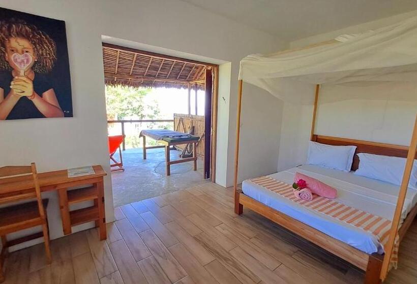 اتاق استاندارد با چشم‌انداز باغ, Villa C Est La Vie
