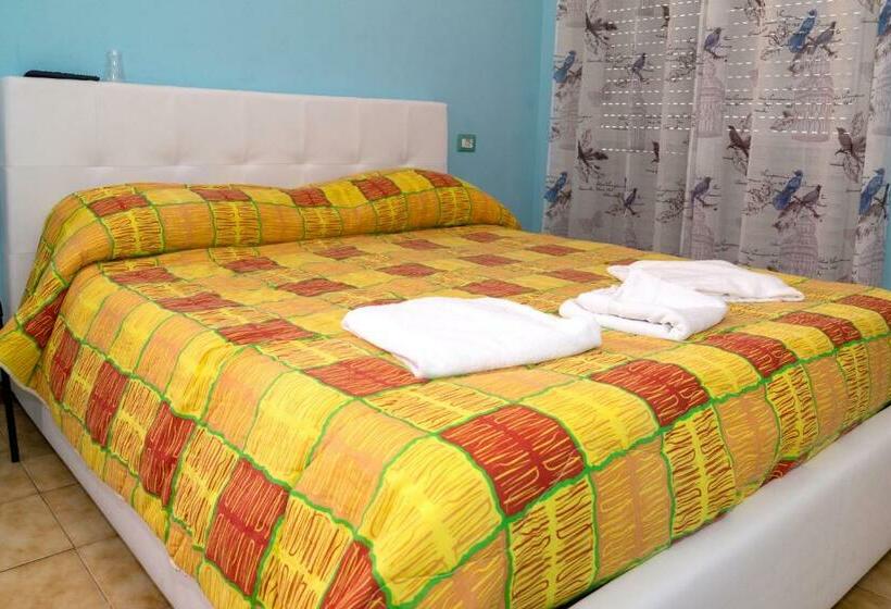 اتاق استاندارد سه نفره, B&b Porta Roma