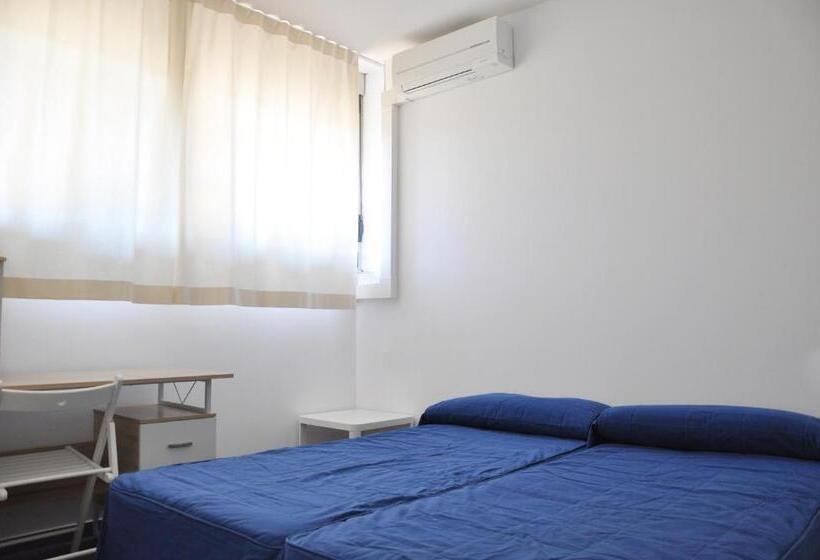 آپارتمان 3 خوابه, Residencia Universitaria Campus De Montilivi