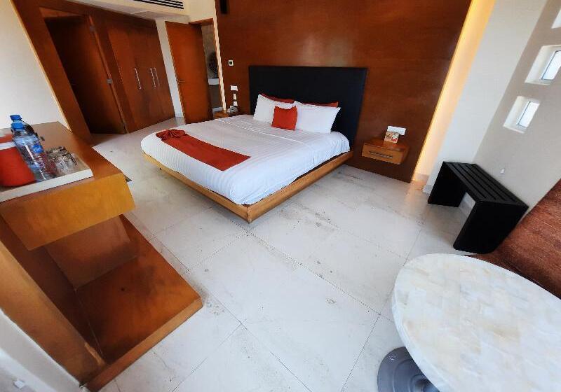 سوئیت با تخت بزرگ, Artisan Family Hotels And Resort Collection Playa Esmeralda