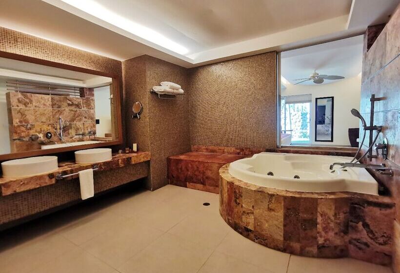 اتاق استاندارد, Artisan Family Hotels And Resort Collection Playa Esmeralda