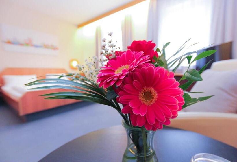 Номер Комфорт, City Hotel Würzburg