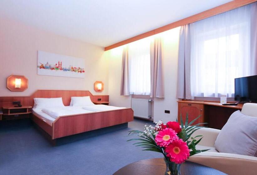 Номер Комфорт, City Hotel Würzburg