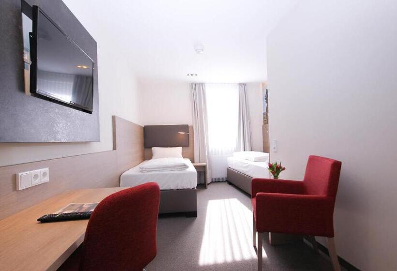 Классический Номер, City Hotel Würzburg