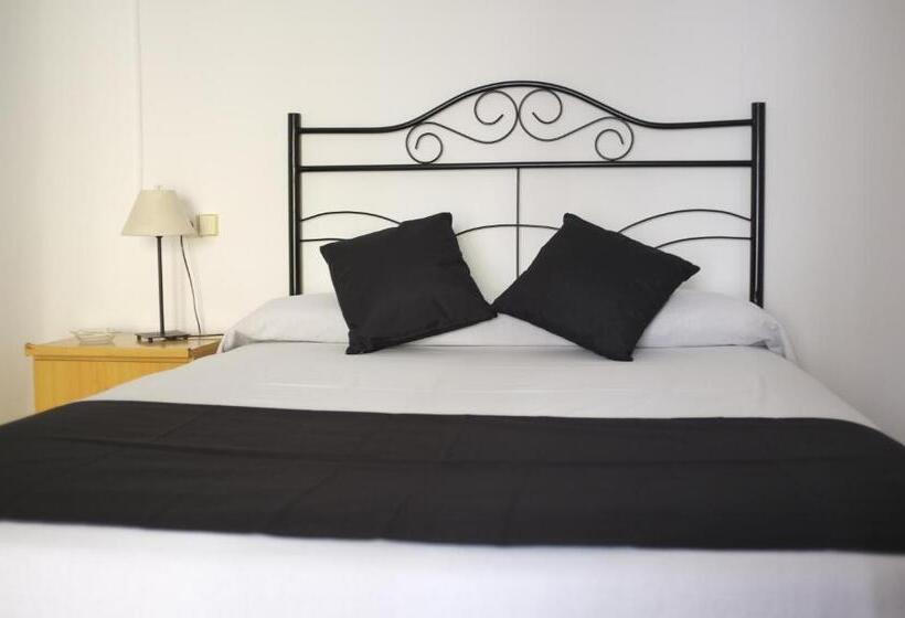 Chambre Standard, Hostal Europa