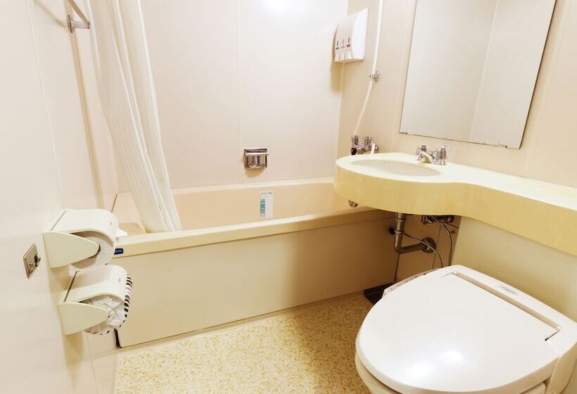اتاق استاندارد یک نفره, Apa Hotel Fukuoka Yukuhashi Ekimae