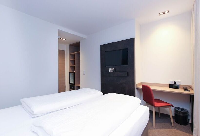 Классический Номер, City Hotel Würzburg