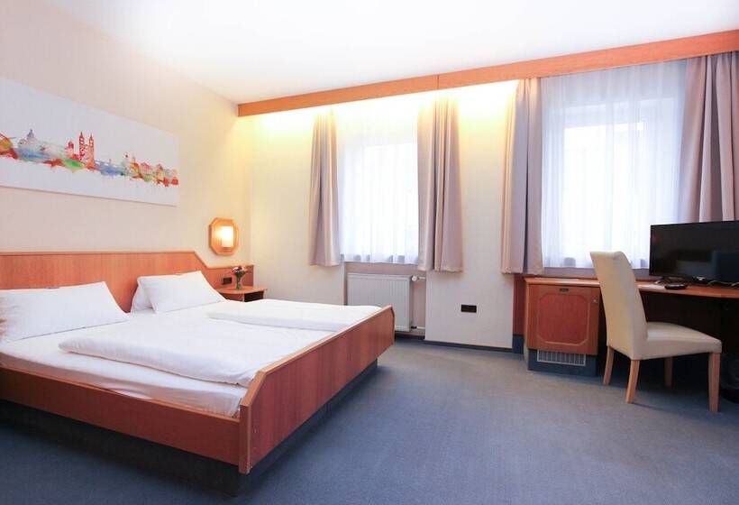 Номер Комфорт, City Hotel Würzburg
