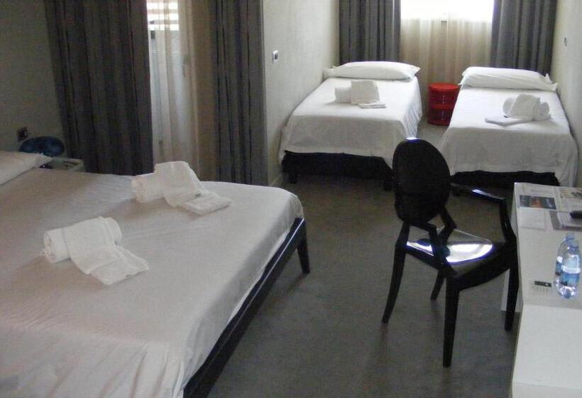 اتاق استاندارد چهار تخته, Terme Di Venturina