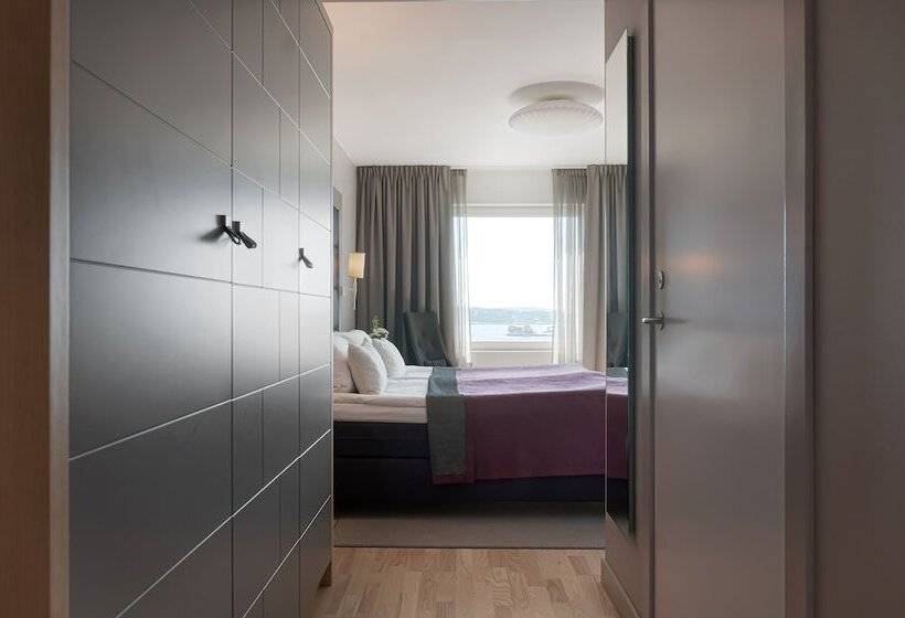 اتاق لوکس با چشم‌انداز دریا, Elite Plaza Ornskoldsvik