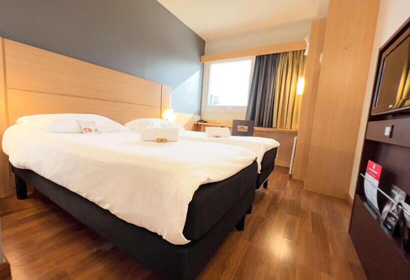 Chambre Standard, Ibis Passo Fundo Centro