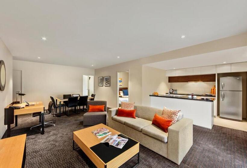 2 Schlafzimmer Business Apartment, Quest Docklands