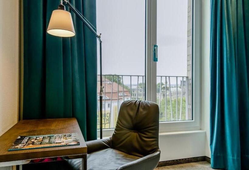 اتاق استاندارد, Motel One Dresden Am Zwinger