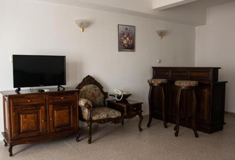 سوییت لوکس, Park Hotel Bellevue