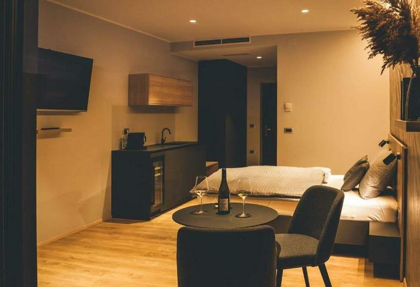 اتاق استاندارد با تخت بزرگ, Villa Vajta