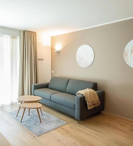آپارتمان 1 خوابه همکف, Residence Amoret