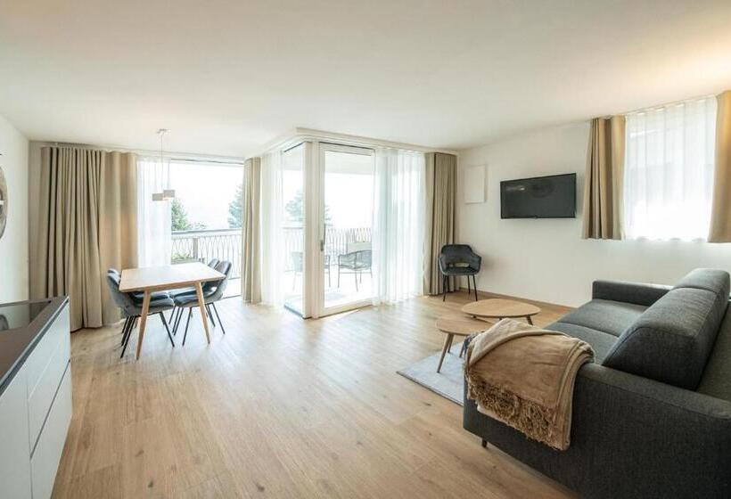 آپارتمان 1 خوابه با چشم‌انداز, Residence Amoret