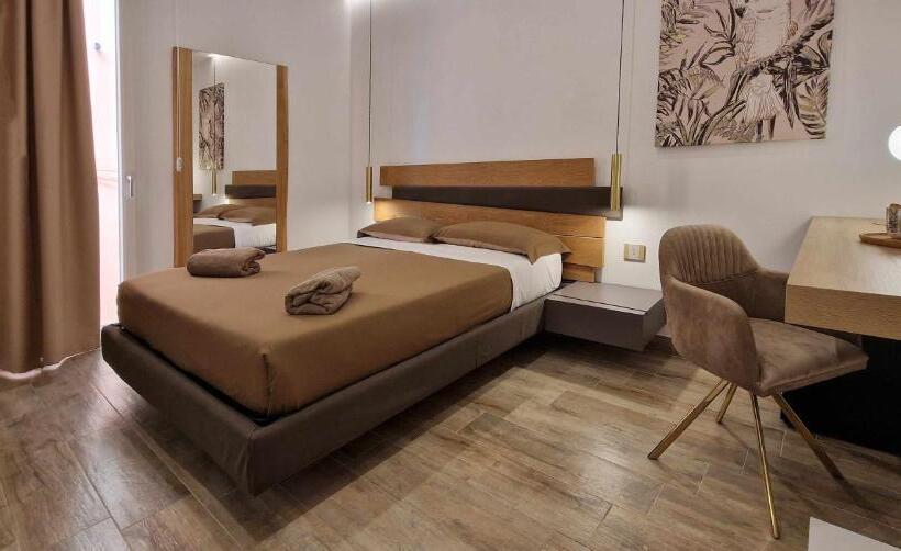 اتاق لوکس با تخت بزرگ, B&b Altomare