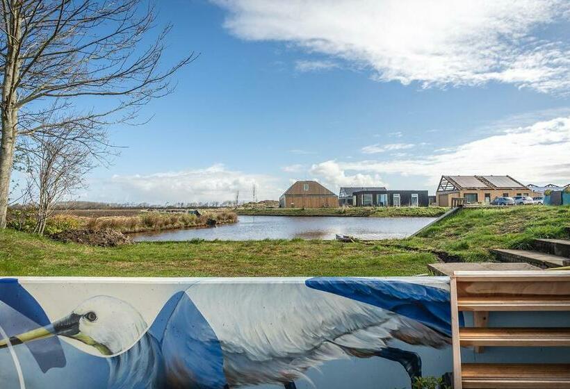 اتاق استاندارد, Slow Down Texel