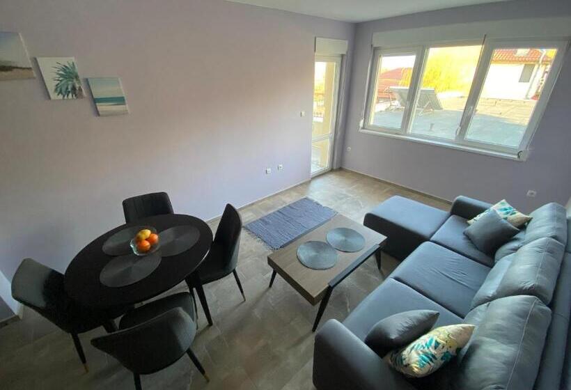 آپارتمان 1 خوابه با تراس, Nm Residence