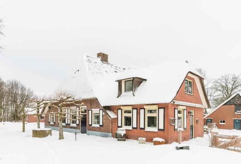 آپارتمان 4 خوابه, Luxurious Holiday Farm 8 People
