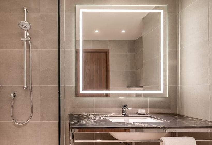 Deluxe-huone, Geneva Marriott