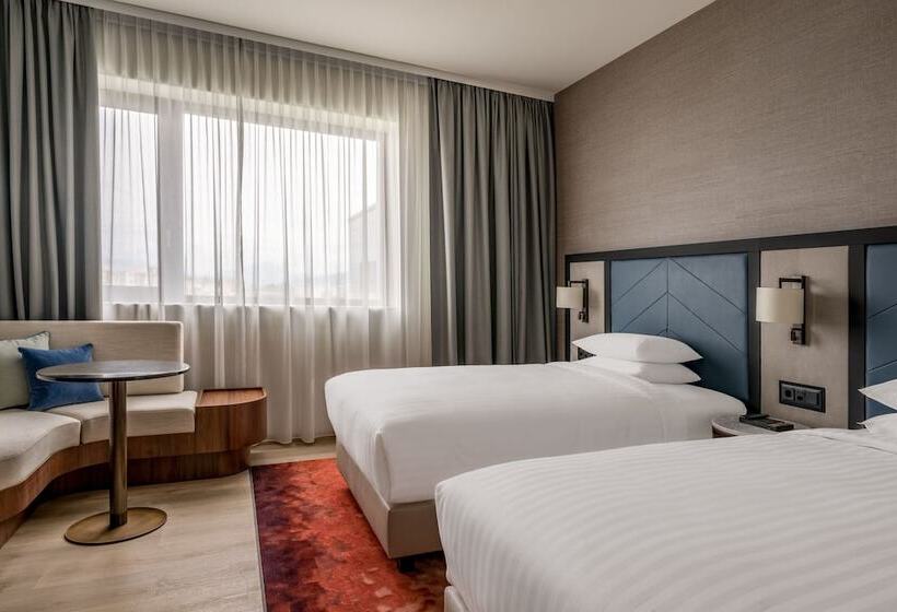 Deluxe-huone, Geneva Marriott