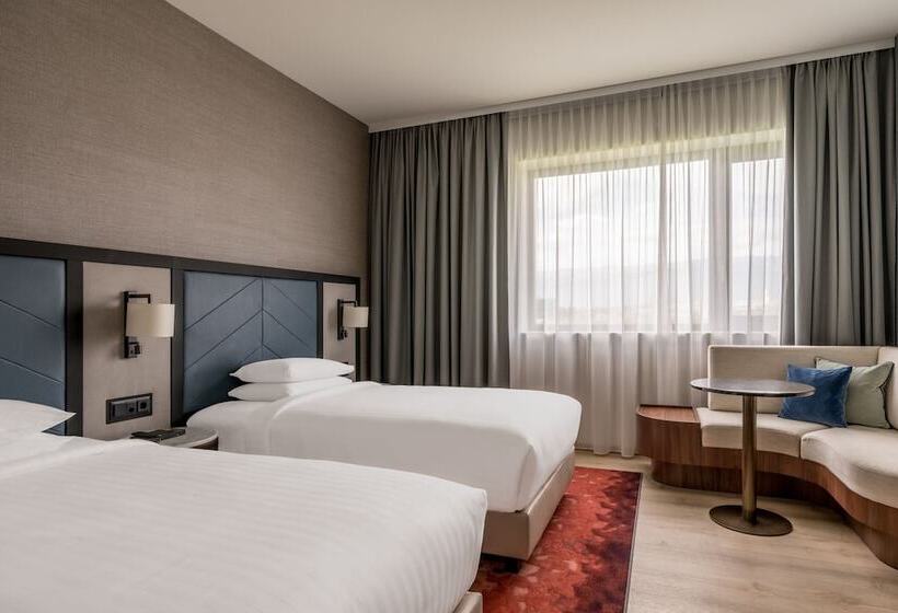 Deluxe-huone, Geneva Marriott