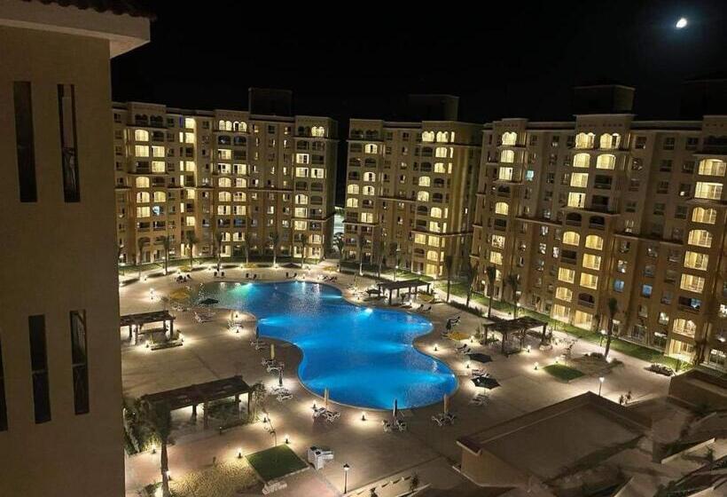 استودیو استاندارد با چشم‌انداز استخر, Aqua View Resort   قرية اكوا فيو الساحل الشمالي