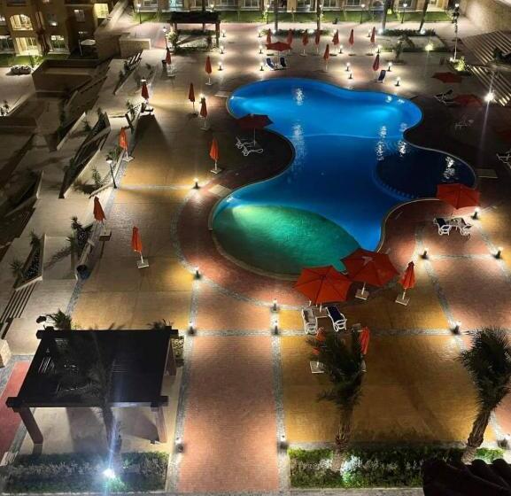 استودیو استاندارد با چشم‌انداز استخر, Aqua View Resort   قرية اكوا فيو الساحل الشمالي