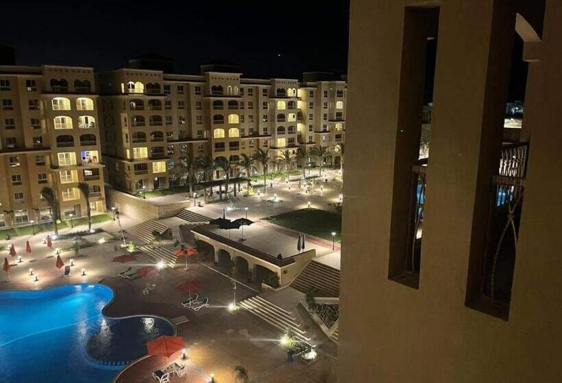 استودیو استاندارد با چشم‌انداز استخر, Aqua View Resort   قرية اكوا فيو الساحل الشمالي