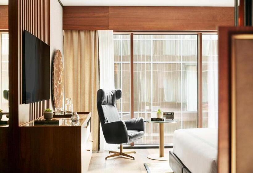 اتاق استاندارد با تخت بزرگ, Thompson Madrid, A Hyatt Brand