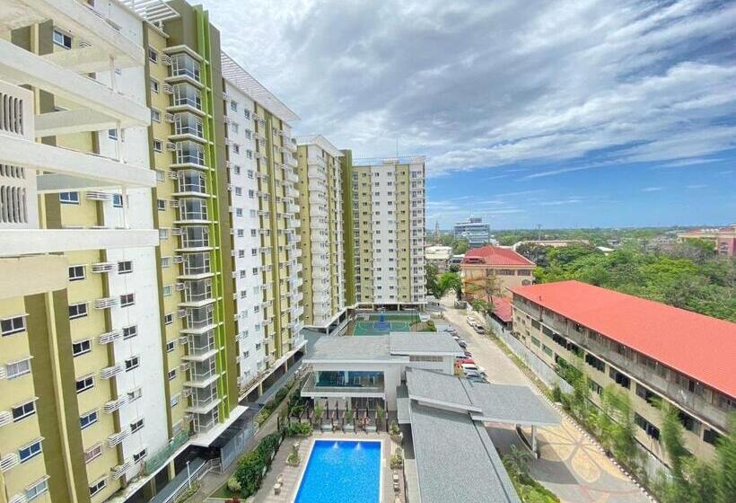 استودیو استاندارد با چشم‌انداز استخر, Pool View Studio In Mesaverte With Free Pool & Netflix
