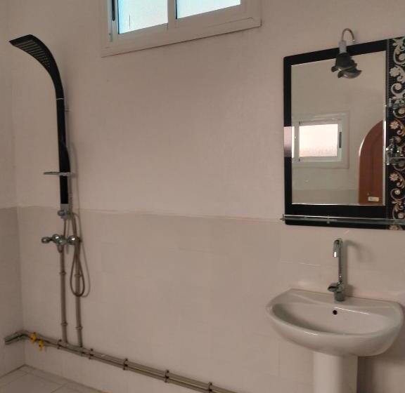 اتاق استاندارد سه نفره, Riad Dar Ahlam