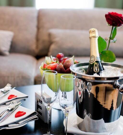 جناح سوبيريور, Elite Hotel Ideon, Lund