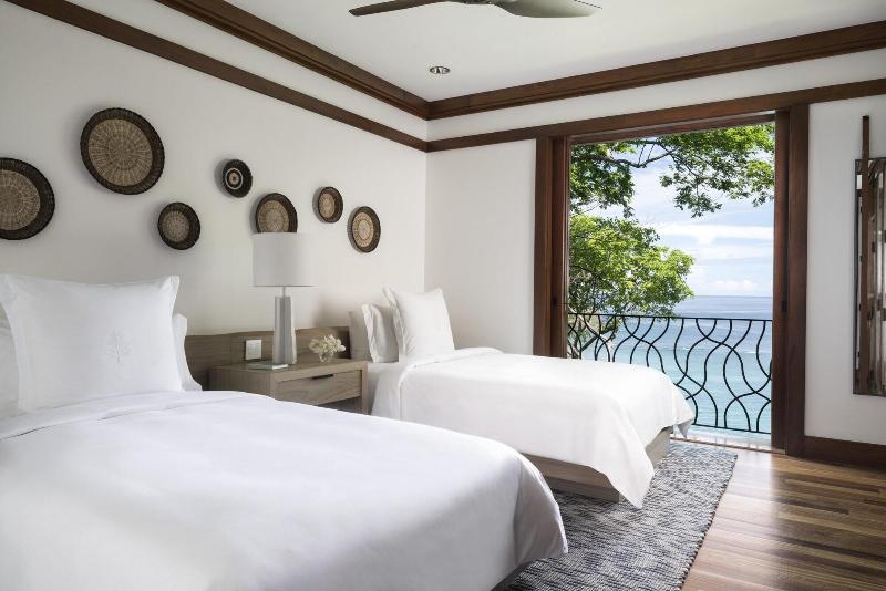 اتاق استاندارد با تخت بزرگ, Four Seasons Resort Costa Rica