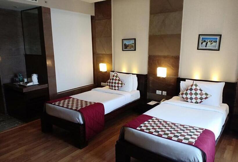 Habitación Business, Ramada Ajmer