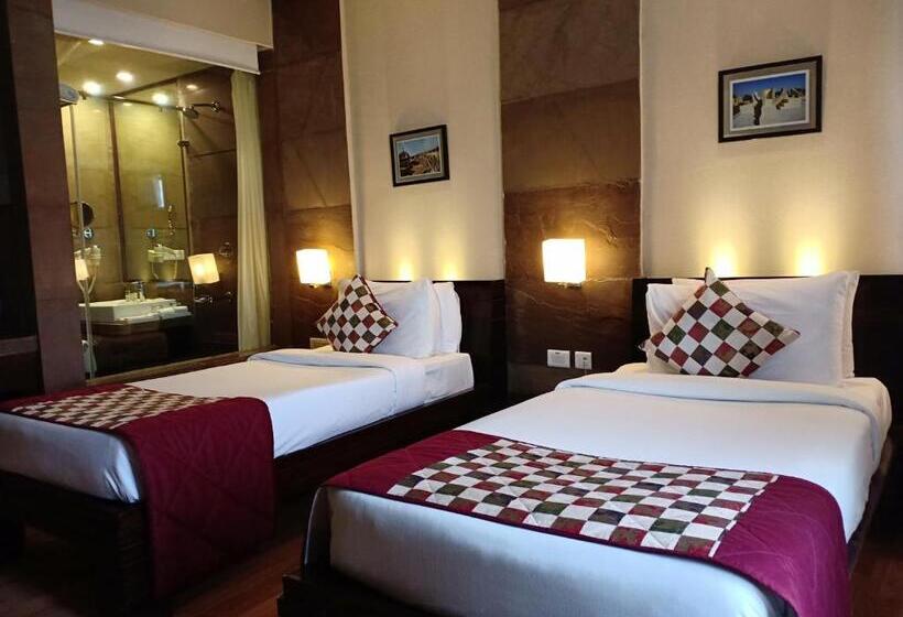 اتاق کلاس بیزنس, Ramada Ajmer