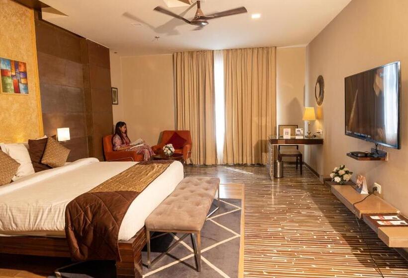 Suite Cama King, Ramada Ajmer