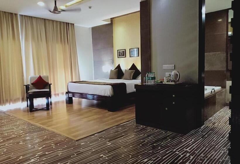 Suite Cama King, Ramada Ajmer