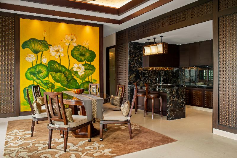 ویلای 3 خوابه با استخر, Banyan Tree Lang Co