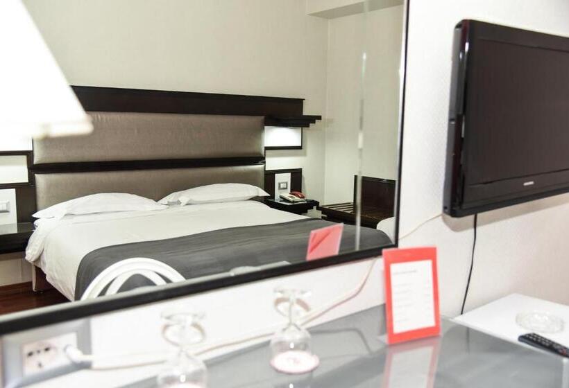 اتاق استاندارد چهار تخته, Grand Hotel Irpinia & Family Spa