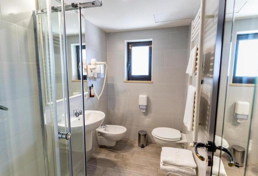 اتاق لوکس خانوادگی, Grand Hotel Irpinia & Family Spa
