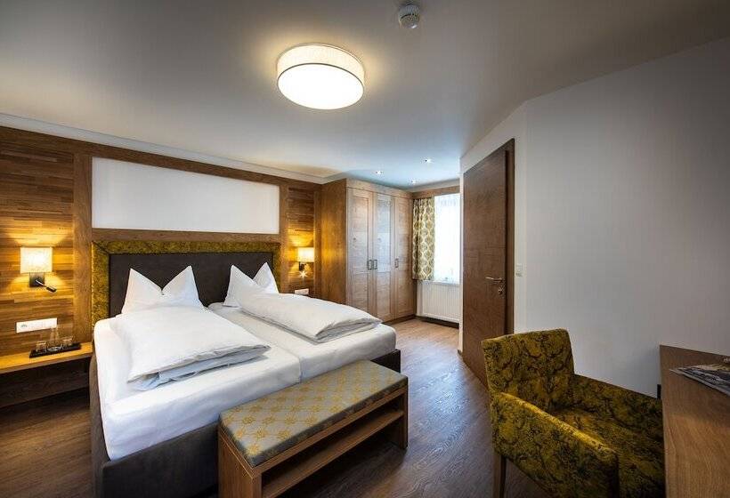اتاق کلاس بیزنس, Huberhof