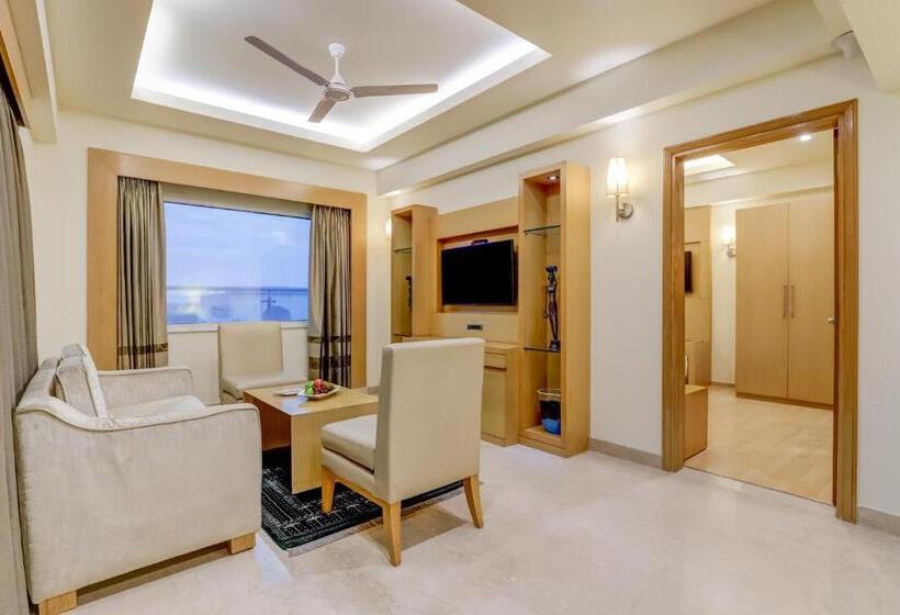 Executive Suite, Lemon Tree Premier Delhi Airport