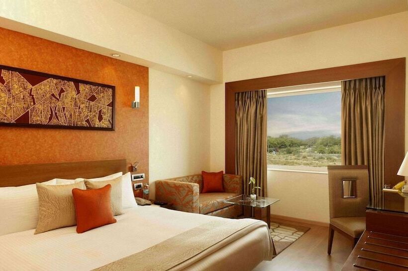 اتاق سوپریور, Lemon Tree Premier Delhi Airport
