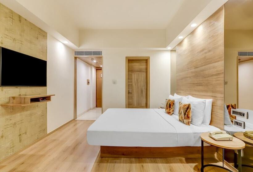 اتاق لوکس, Lemon Tree Premier Delhi Airport