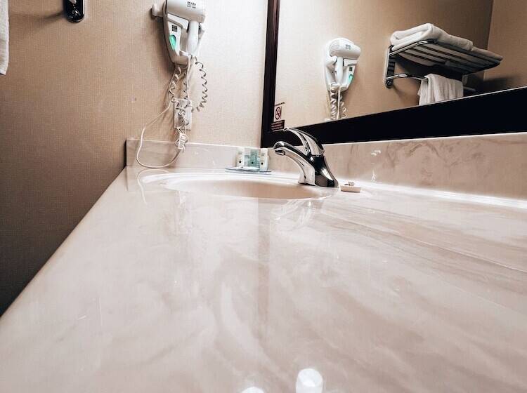 اتاق استاندارد با 2 تخت دوبل, Velora Hinton, Ascend Hotel Collection