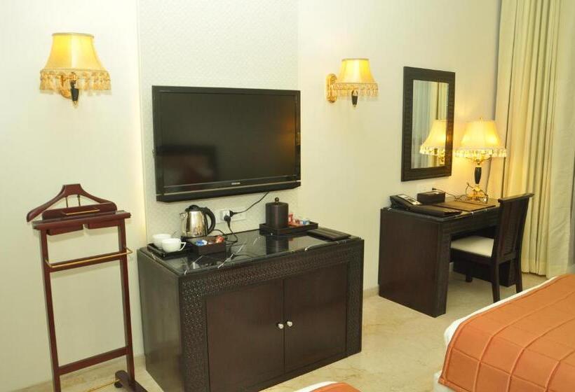 Habitación Superior, Royal Tulip Navi Mumbai